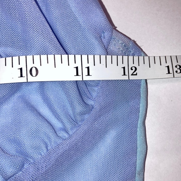 YesStyle Cropped Ruched Cami Top Small - Picture 8 of 10